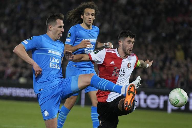 吸引着世界 吸引着世界